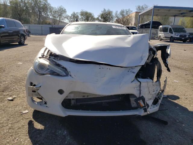 JF1ZNAA11E9706943 - 2014 TOYOTA SCION FR-S WHITE photo 5