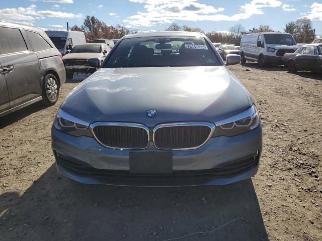 WBAJA7C59KG909654 - 2019 BMW 530 XI GRAY photo 5