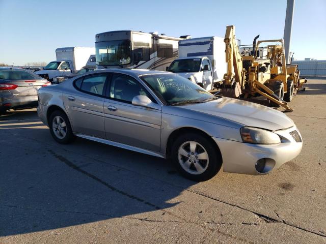 2G2WP552881159320 - 2008 PONTIAC GRAND PRIX SILVER photo 4