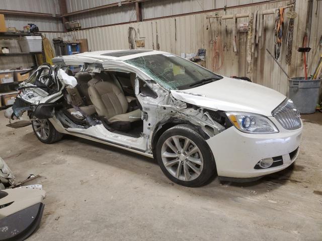 1G4PS5SK5G4163326 - 2016 BUICK VERANO WHITE photo 4