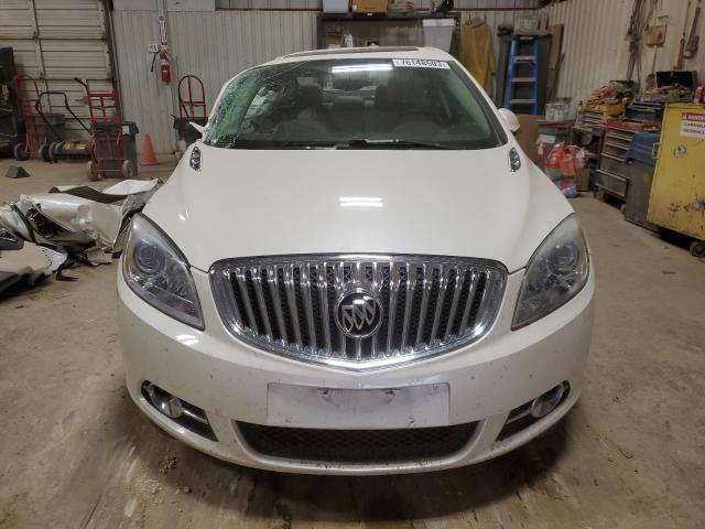 1G4PS5SK5G4163326 - 2016 BUICK VERANO WHITE photo 5