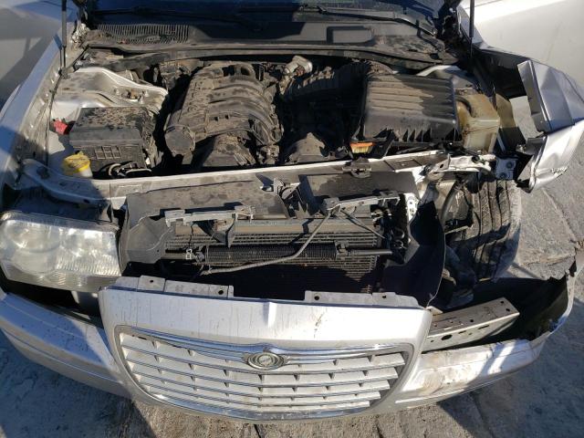 2C3KA43R68H125118 - 2008 CHRYSLER 300 LX SILVER photo 11