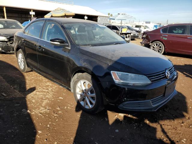 3VWD07AJ8EM289650 - 2014 VOLKSWAGEN JETTA SE BLACK photo 4