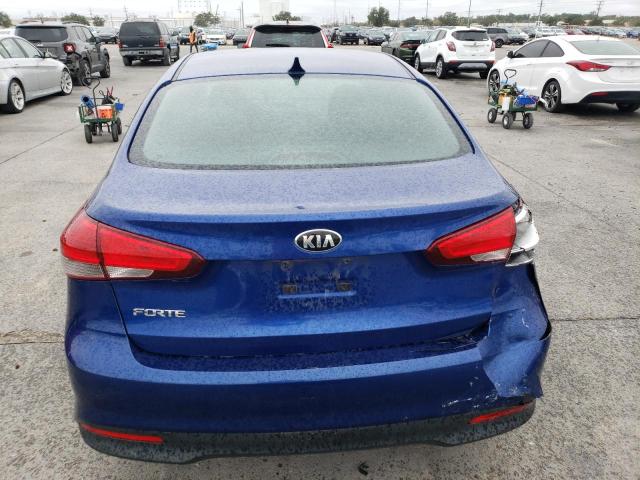 3KPFK4A79HE115111 - 2017 KIA FORTE LX BLUE photo 6