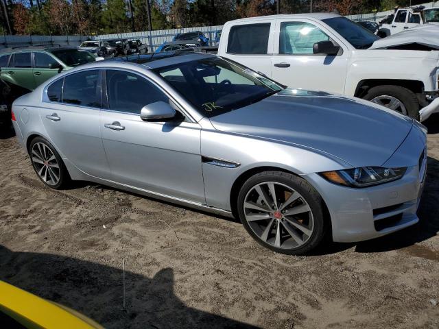 SAJAE4BG3HA963456 - 2017 JAGUAR XE PRESTIGE SILVER photo 4