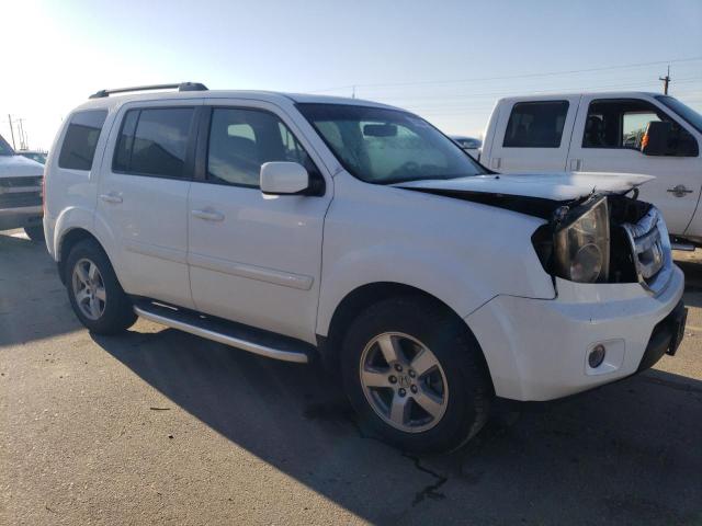 5FNYF4H67AB003191 - 2010 HONDA PILOT EXL WHITE photo 4