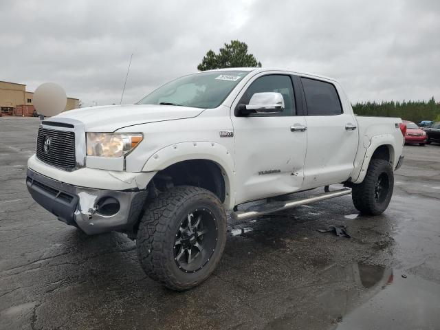 5TFDW5F13BX191355 - 2011 TOYOTA TUNDRA CREWMAX SR5 WHITE photo 1