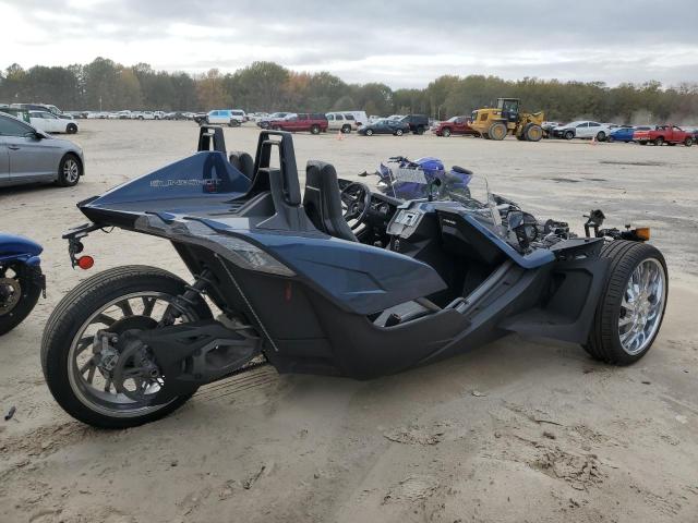 57XAAPFA5K8136131 - 2019 POLARIS SLINGSHOT SL BLUE photo 4