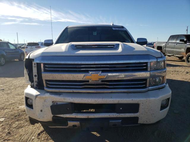 3GCUKTEJ1FG360364 - 2015 CHEVROLET SILVERADO K1500 HIGH COUNTRY WHITE photo 5