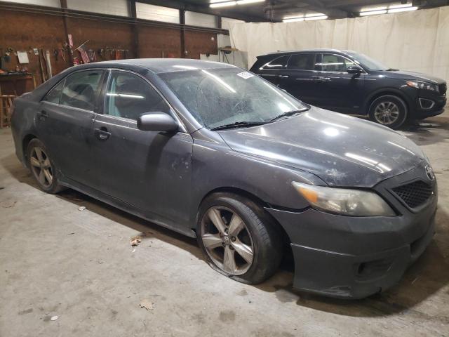 4T1BF3EK2BU744919 - 2011 TOYOTA CAMRY BASE GRAY photo 4