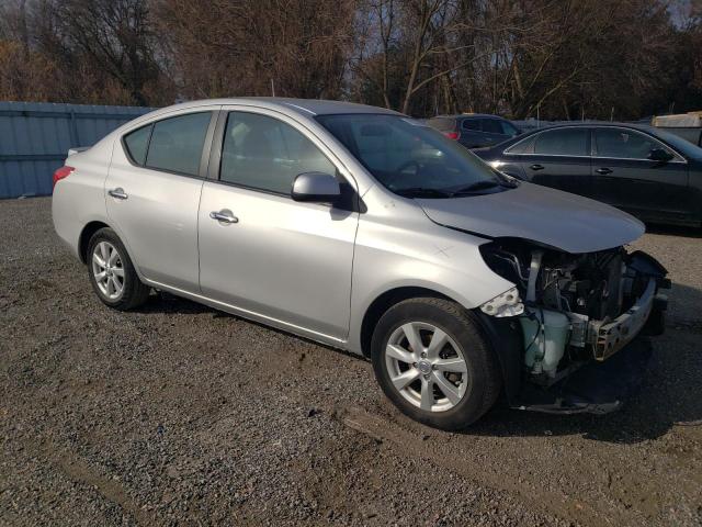 3N1CN7AP6DL871337 - 2013 NISSAN VERSA S SILVER photo 4