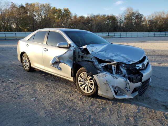 4T4BF1FK0ER426598 - 2014 TOYOTA CAMRY L SILVER photo 4