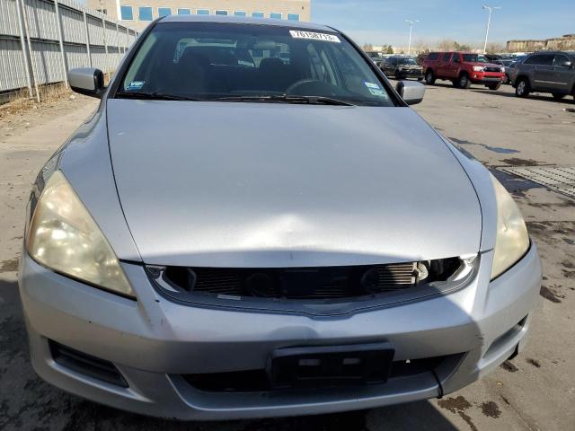 JHMCM56377C024920 - 2007 HONDA ACCORD SE SILVER photo 5