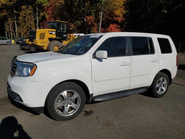 5FNYF4H55FB068832 - 2015 HONDA PILOT EXL WHITE photo 1