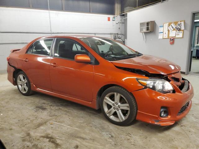 2T1BU4EE9DC081908 - 2013 TOYOTA COROLLA BASE ORANGE photo 4