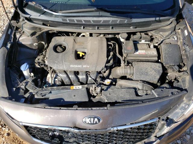 3KPFK4A75HE120807 - 2017 KIA FORTE LX GRAY photo 11