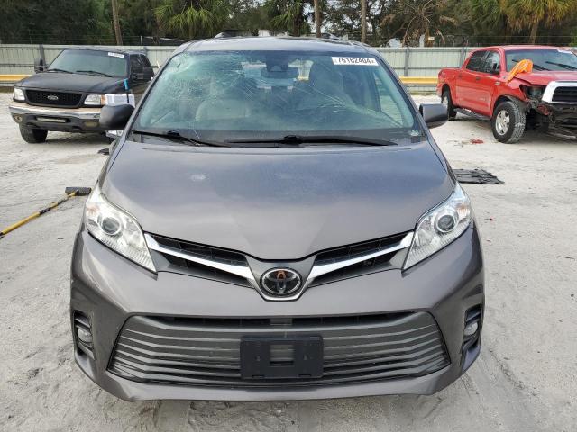 5TDYZ3DC5KS020596 - 2019 TOYOTA SIENNA XLE GRAY photo 5