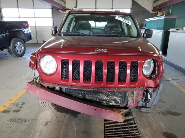 1C4NJRFB4FD184487 - 2015 JEEP PATRIOT LATITUDE MAROON photo 5