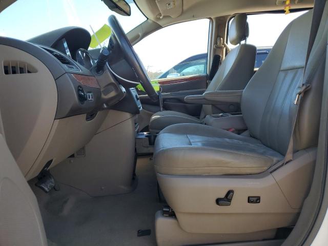 2C4RC1BG2FR730831 - 2015 CHRYSLER TOWN & COU TOURING WHITE photo 7