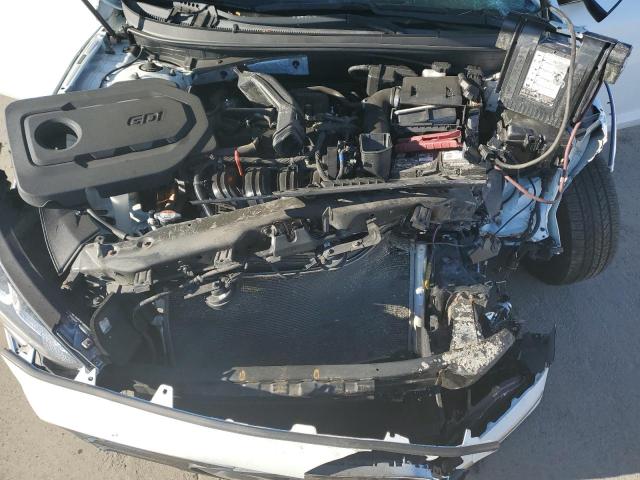 5NPE24AF3KH790345 - 2019 HYUNDAI SONATA SE WHITE photo 11