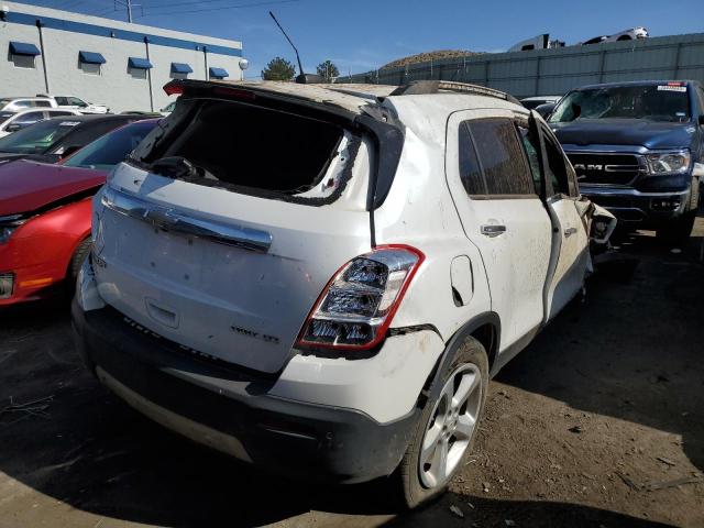 KL7CJNSB8FB197595 - 2015 CHEVROLET TRAX LTZ WHITE photo 3