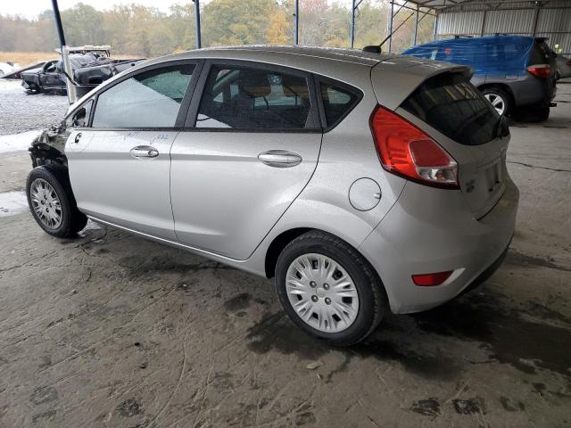 3FADP4TJXJM107974 - 2018 FORD FIESTA S SILVER photo 2