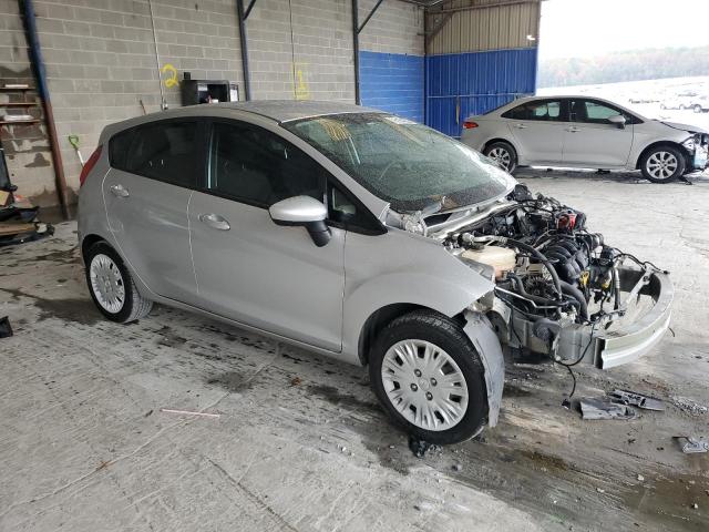 3FADP4TJXJM107974 - 2018 FORD FIESTA S SILVER photo 4