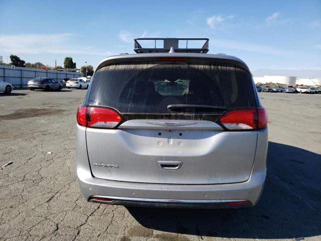 2C4RC1BG0JR210667 - 2018 CHRYSLER PACIFICA TOURING L SILVER photo 6