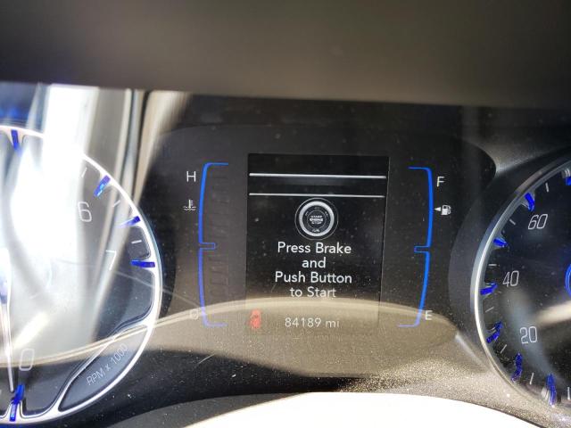 2C4RC1BG0JR210667 - 2018 CHRYSLER PACIFICA TOURING L SILVER photo 9