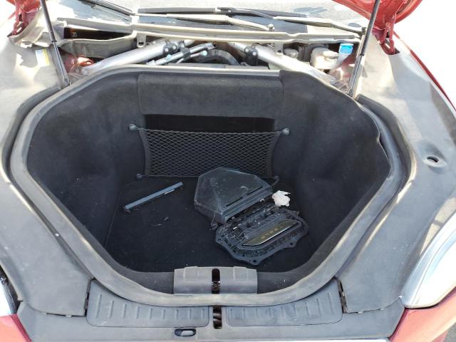 5YJSA1H17EFP53123 - 2014 TESLA MODEL S RED photo 11