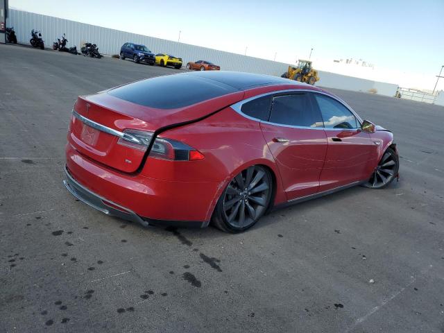5YJSA1H17EFP53123 - 2014 TESLA MODEL S RED photo 3