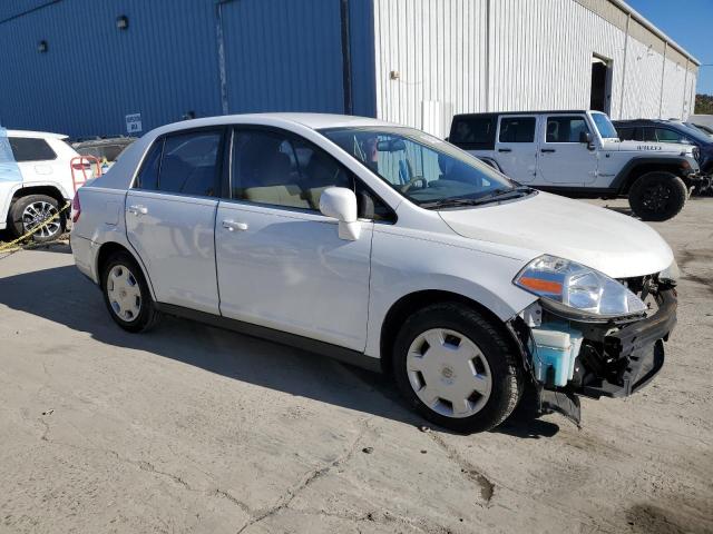 3N1BC11E78L443344 - 2008 NISSAN VERSA S WHITE photo 4