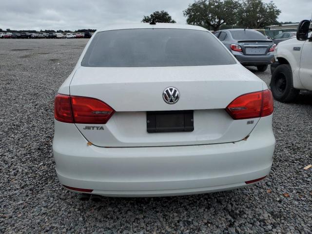 3VWD07AJ4EM417348 - 2014 VOLKSWAGEN JETTA SE WHITE photo 6