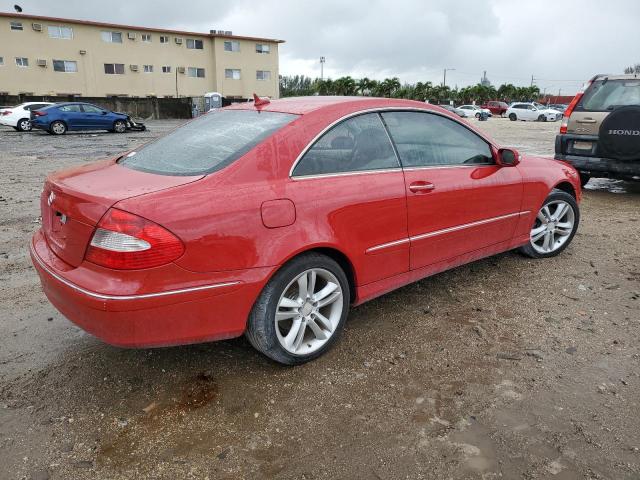 WDBTJ56H18F241531 - 2008 MERCEDES-BENZ CLK 350 RED photo 3