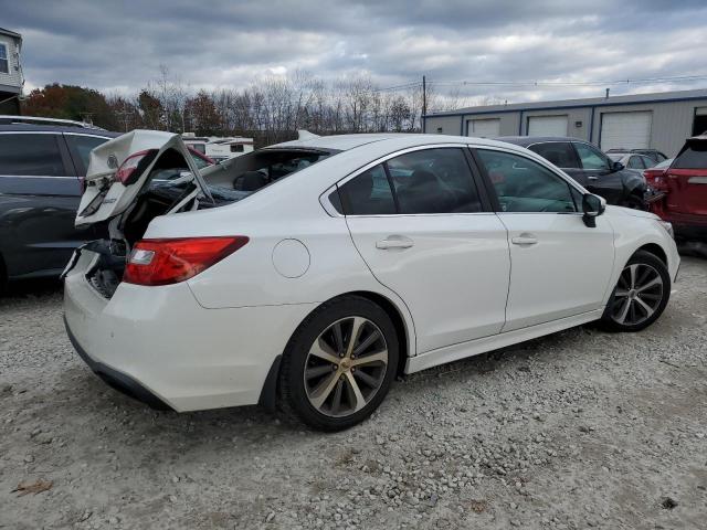 4S3BNAN69J3031180 - 2018 SUBARU LEGACY 2.5I LIMITED WHITE photo 3