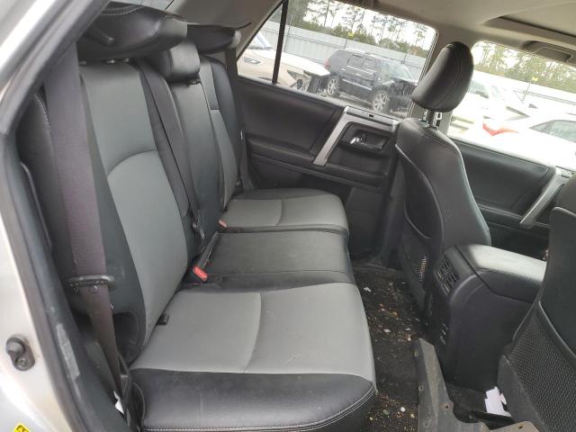 JTEBU5JRXG5336576 - 2016 TOYOTA 4RUNNER SR5/SR5 PREMIUM 银色 照片 11