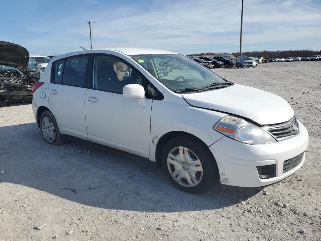 3N1BC1CP0BL450819 - 2011 NISSAN VERSA S WHITE photo 4