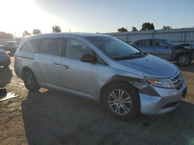 5FNRL5H63BB086638 - 2011 HONDA ODYSSEY EXL SILVER photo 4