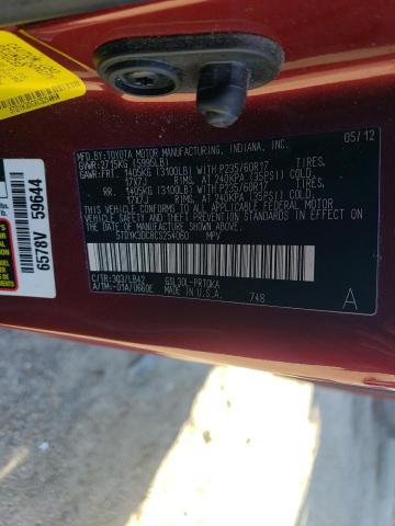 5TDYK3DC8CS254060 - 2012 TOYOTA SIENNA XLE RED photo 13