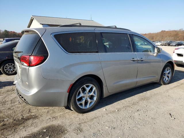 2C4RC1FG6JR174199 - 2018 CHRYSLER PACIFICA TOURING PLUS SILVER photo 3