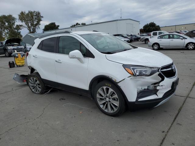 KL4CJASB0HB002226 - 2017 BUICK ENCORE PREFERRED WHITE photo 4