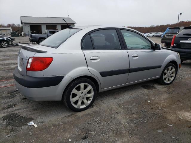 KNADE223796556416 - 2009 KIA RIO BASE SILVER photo 3