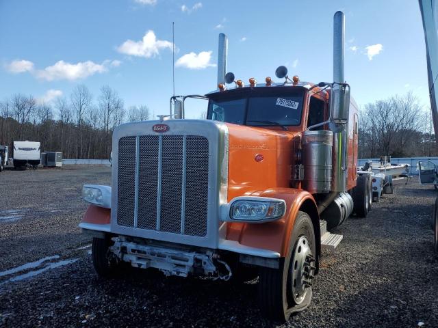 1XPXD49X8KD265849 - 2019 PETERBILT 389 ORANGE photo 2