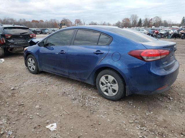 3KPFK4A79JE246237 - 2018 KIA FORTE LX BLUE photo 2