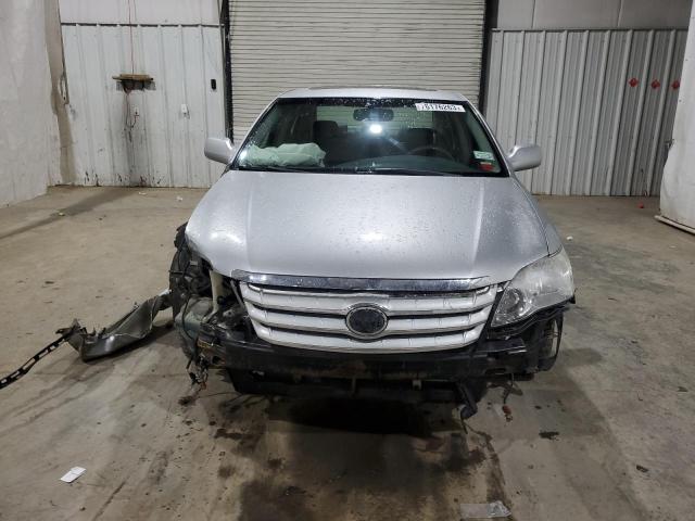 4T1BK36B56U064402 - 2006 TOYOTA AVALON XL SILVER photo 5