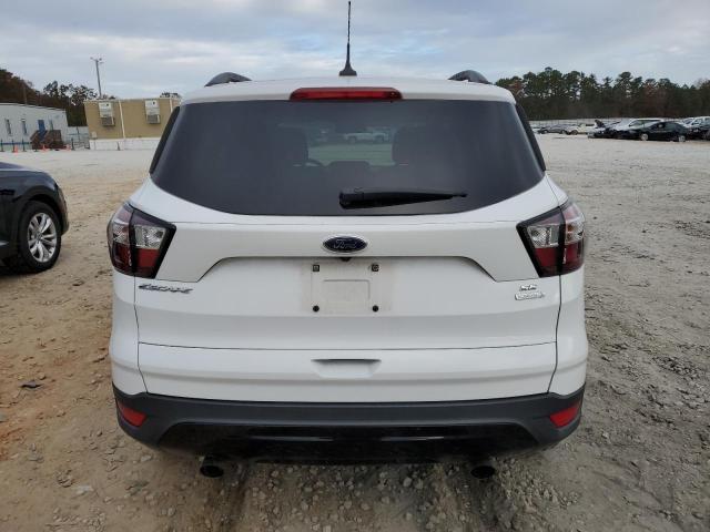 1FMCU0GD4JUD13844 - 2018 FORD ESCAPE SE WHITE photo 6