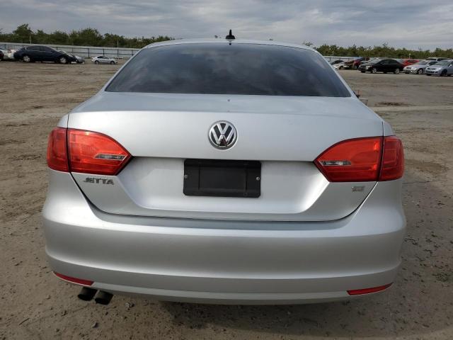 3VWD17AJ5EM354841 - 2014 VOLKSWAGEN JETTA SE SILVER photo 6