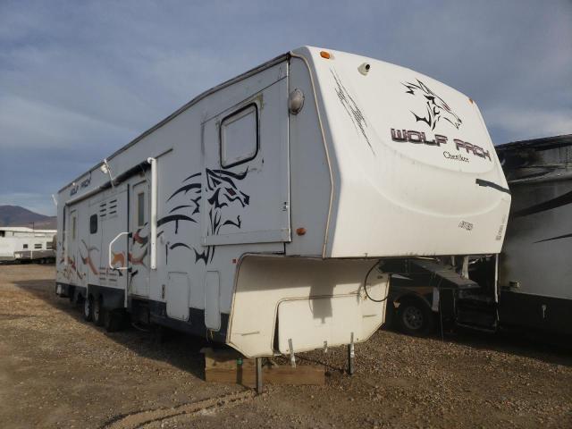 4X4FCTR388Y200633 - 2008 WILD TRAILER WHITE photo 1