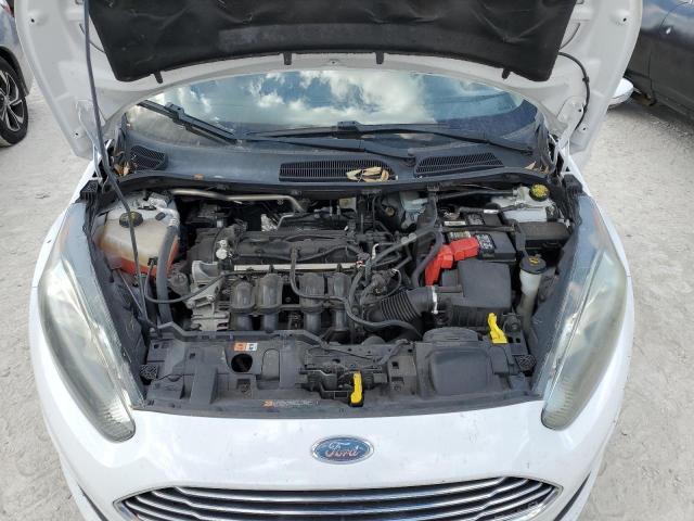 3FADP4EJXGM182860 - 2016 FORD FIESTA SE WHITE photo 11