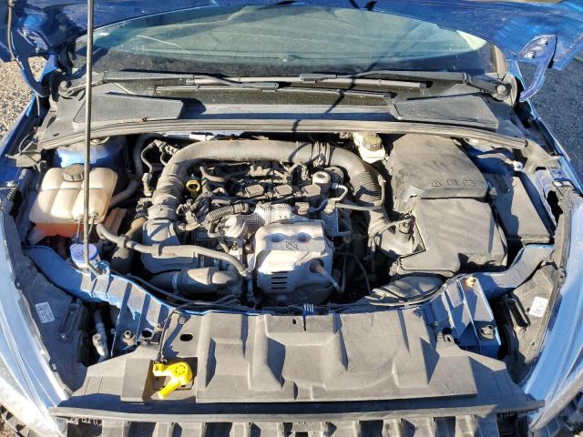 1FADP3FE7JL256482 - 2018 FORD FOCUS SE BLUE photo 11